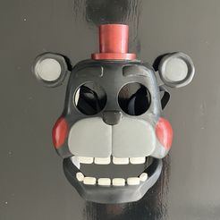 Lefty-FNAF-mask-3D-printed.jpg Lefty mask (FNAF / Five Nights At Freddy’s)