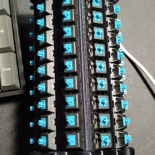 IMG_20190422_184340.jpg Almacenamiento de interruptores