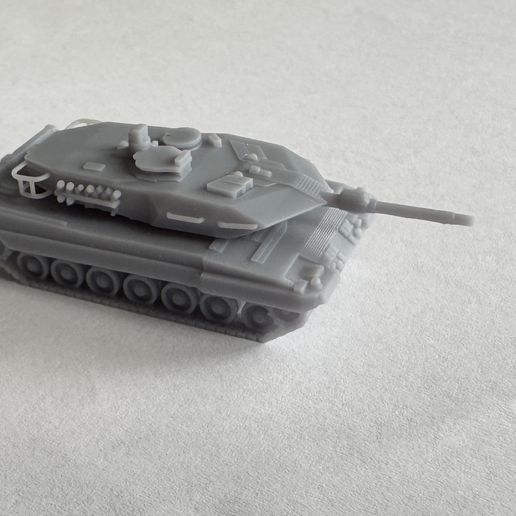 🐆 Leopard Tank Model Kit・3D Print・Cults