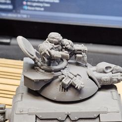 Gherith Arendi, Commander of the Black Guards on Tank