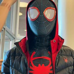 Faceshell Miles Morales Into the Spider Verse