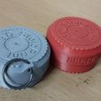 4-hex-bit-round-container-case-with-and-without-hole-for-keychain-ring.jpg easy lock small round container - case on hex bits 31 hex. holes