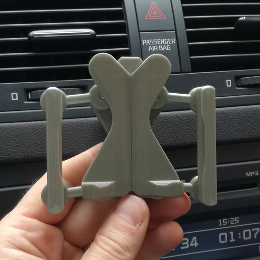 IMG_20200517_152529.png universal car phone holder