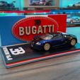 photo_2022-05-14_15-04-50.jpg Tomica Bugatti Veyron Display Base
