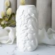 Forest-Leaf-Whispers-photo.jpg Forest Leaf Whispers – Elegant Vase with Intricate Leaf Pattern