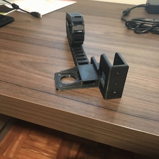 IMG_4147.JPG Tevo Tarantula X-Carriage Cable Chain Adapter