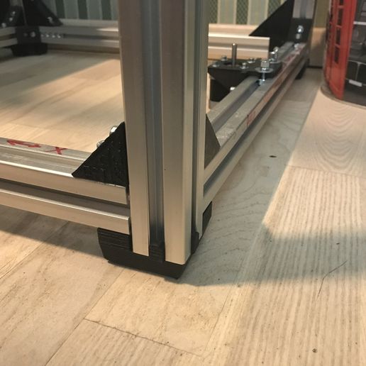 3030 AL_extrusion_prof Bottom LEG for my revision of HyperCube Evolution