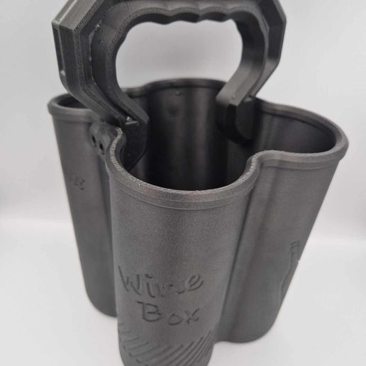 361155668_6410318709054989_3022259358857718590_n.jpg Wine Box