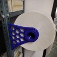 1647617101300.jpg Metal shelf mounted paper towel roll holder