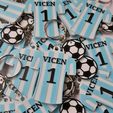 20240223_134350.jpg Key ring argentina soccer jersey with ball / Souvenir argentina jersey