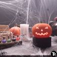 3.jpg Halloween pumpkin