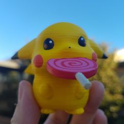PKCHU.jpg Pokemon Pikachu baby with candy_pokemon