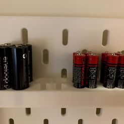 IMG_1345.jpg Battery tray for IKEA Skadis (8xAA + 8xAAA)