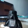 173120.jpg Lego Darth Vader Scale 1:1 Star Wars Minifigure Fully Functional