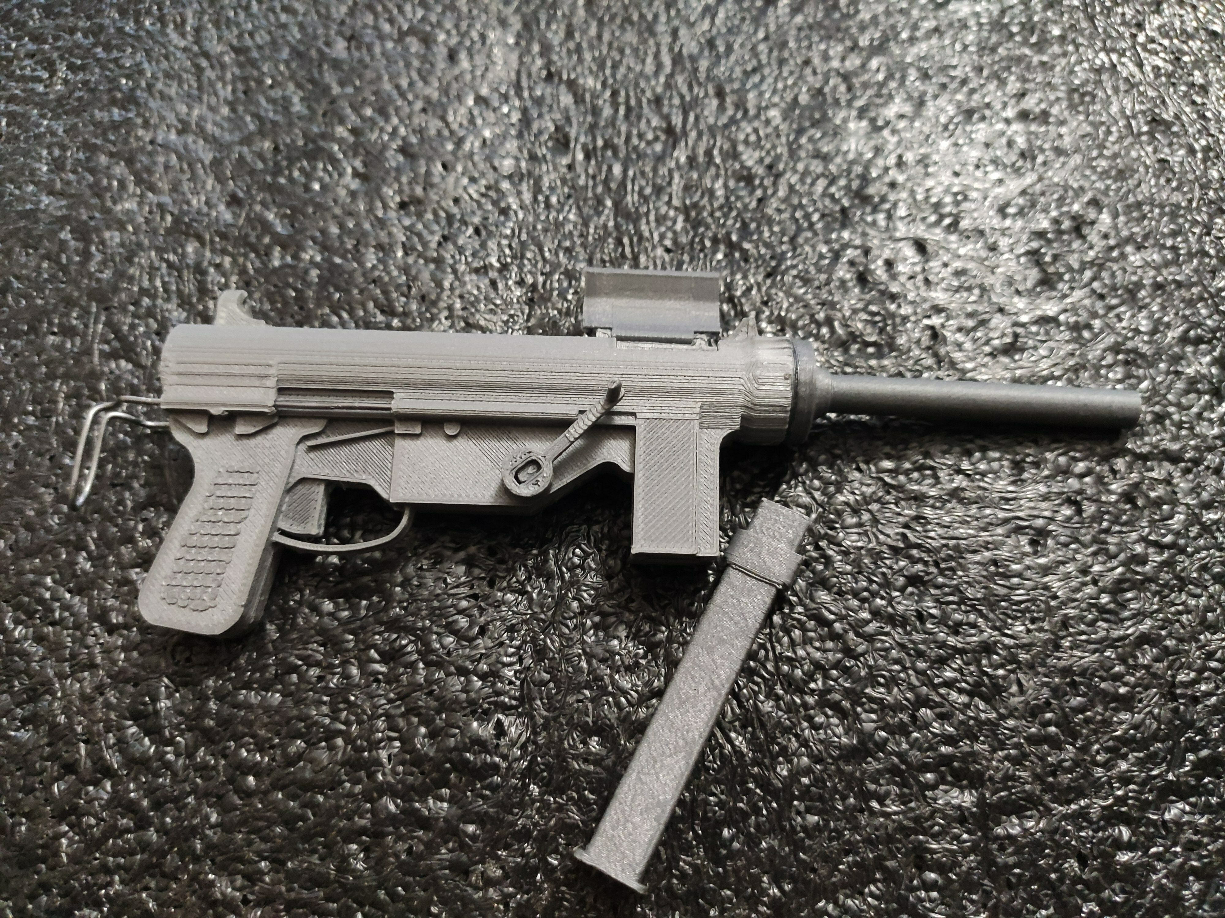STL file M3 Submachine Gun (Cal. .45 aka Grease Gun)・Design to download ...
