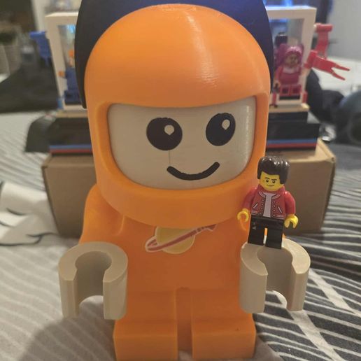 Lego Spaceman Benny The Space Guy Lego Benny Wallpaper LEGO Baby