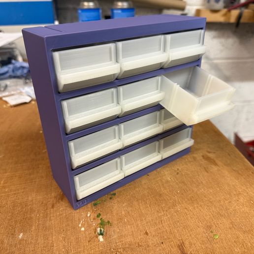 Hobby Cabinet Organiser V1