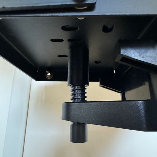 🧞‍♂️ Logitech shifter screw extender・Free STL File for 3D printing・Cults