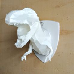 IMG_20181221_144805.jpg STL file Low Poly T-Rex bust trophy・3D printable model to download