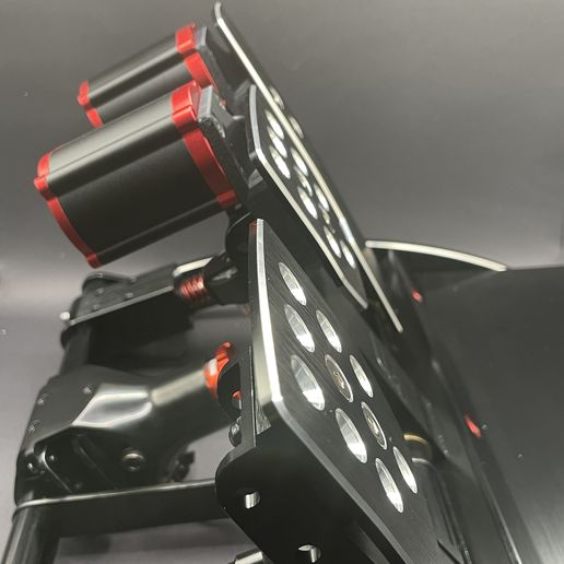 IMG_7350.jpg Fanatec Clubsport v3 Mounts for Simagic Haptic Motor