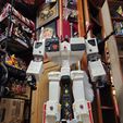 20250407_223627.jpg Big City Robot