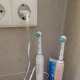 oral-b-2x-finished3.jpg Oral-B Ladegerät duo (2xBürsten, 1xZahnpasta)