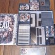 3rd-layer.jpg Dead of Winter Crossroads full insert, accessories and playerboard EN / ENG