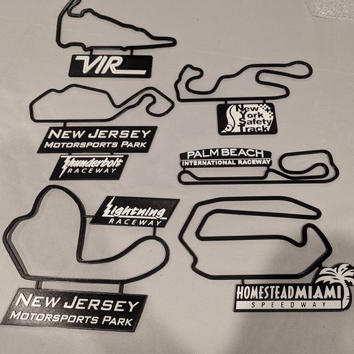 STL file New York Safety Track Track Map with Nameplate Wall Art・3D