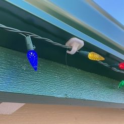 IMG_7077.jpg Archivo 3D gratis Gancho magnético para cuerda de luces de Navidad・Diseño por impresión en 3D para descargar