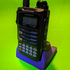FT-70DR.jpg Yaesu FT-70DR Stand