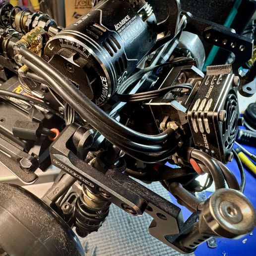overdose JT ESCマウント　GALM Overdose / OD2853 / Aluminum Rear ESC Mount Type-JT for