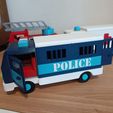 p8.jpg Ambulance, Fire Truck, Police Car, Mobile Crane, Garbage Truck, Tipper Truck