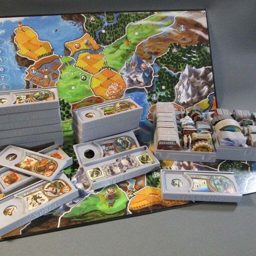 🤏 Small World Game Insert - Race Storage! (WoW Version Now Available ...