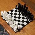Twisted-Pixel-Chess-Pics1.jpg Twisted Pixels 3D Chess Set - Easy Print, No Supports