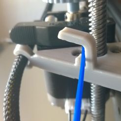 WP_20180124_15_05_29_Pro.jpg Free STL file Un autre guide de filament pour la CR-10 de l'extrudeuse・3D printer model to download