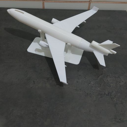 🛩️ 3D Printed FedEx Express Flight 910 Airplane Model