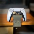 IMG_6727_lzn.jpg Подставка для контроллеров PS5/PS4, край стола/полки