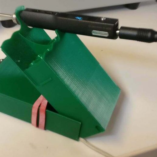 TS100 Soldering Iron Stand and Box - 3D model önizlemesi