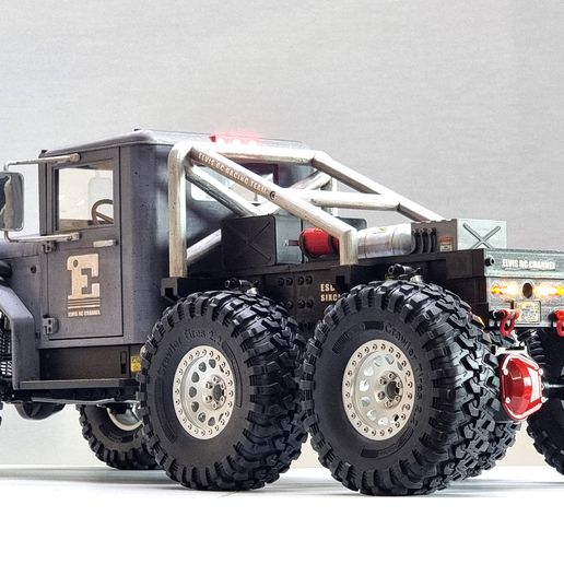 ESC-6x6-MK1-ST_11.jpg ESC 6x6 MK1 "Six Claw 6x6" _1/10 RC Body and Chassis