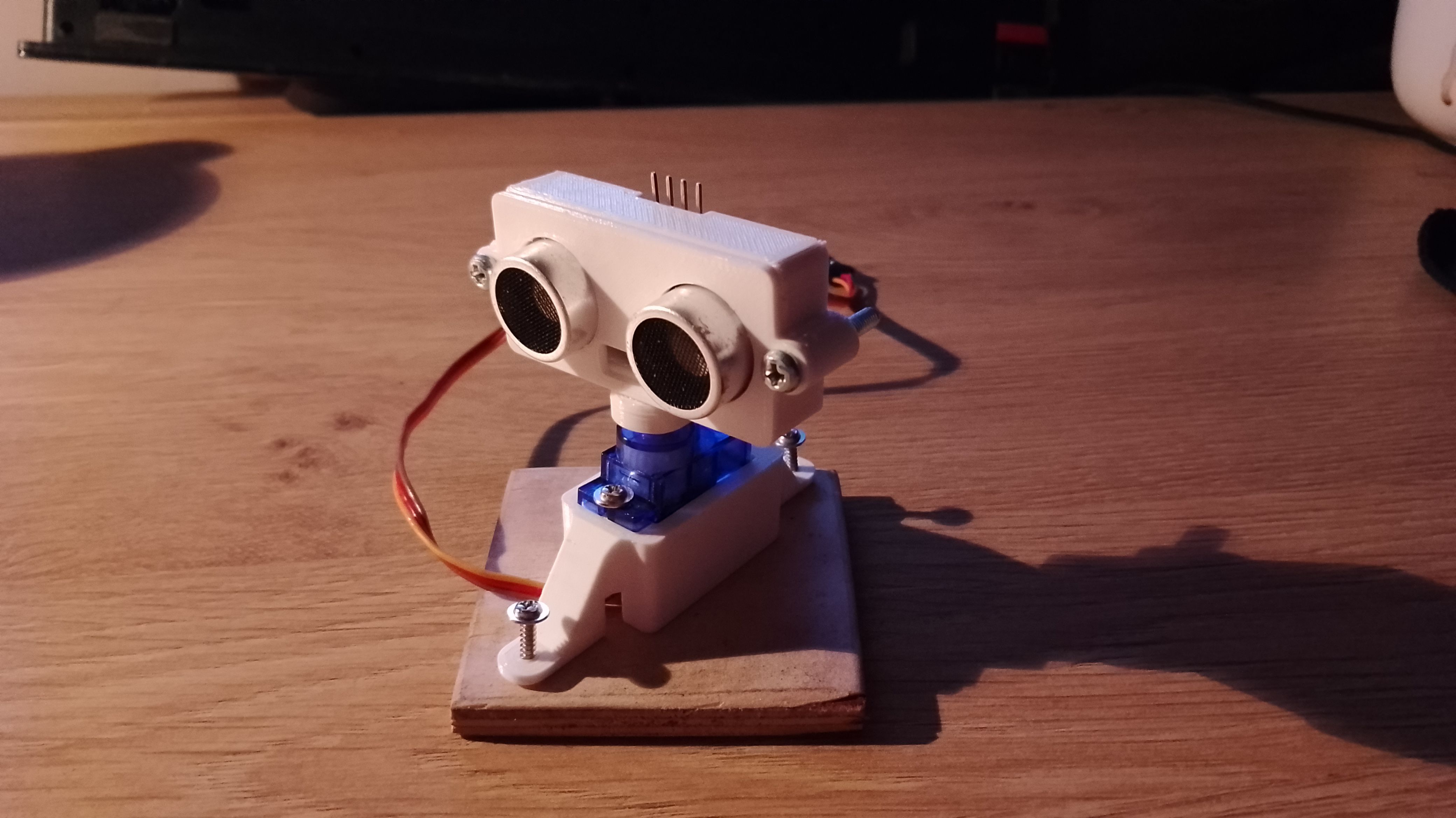 Archivo STL gratuito Funda para el sensor de eco/radar・Objeto ...