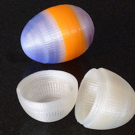 eggs-split_display_large.jpg Large Easter Egg - Seamleassly screws the two sides together