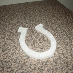 horseshoe_display_large.jpg Free STL file lucky horseshoe・3D print model to download