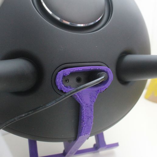 IMG_8338.JPG Harman Kardon Phone holder