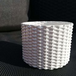 Weef.jpg Free STL file Test print with woven structure・3D printing model to download, Rudddy