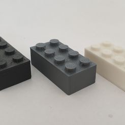 20200916_083741.jpg LEGO brick