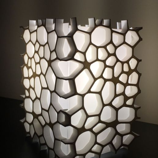 lampe.jpg Download free STL file Voronoi lamp • Template to 3D print, juanpix