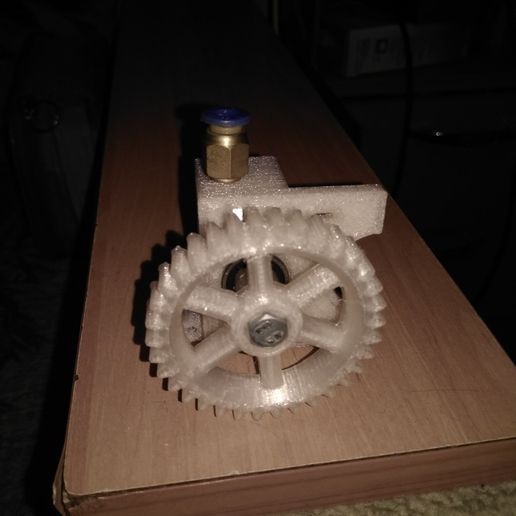 IMG_20170907_201521.jpg Geared Bowden Extruder