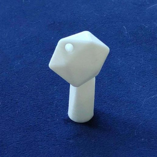 Clé Triangulaire Pour Poubelle - Lot De 2 Pièces En Métal Avec Porte-clés, Universelle Pour Compteurs Et Armoires