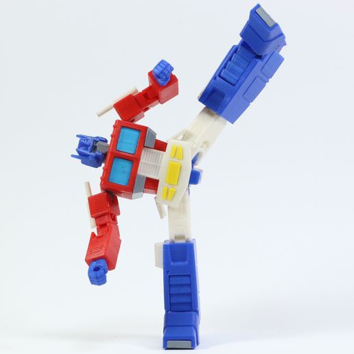 OP1x1_9.jpg Free STL file ARTICULATED G1 TRANSFORMERS OPTIMUS PRIME - NO SUPPORT・3D printing model to download, Toymakr3D