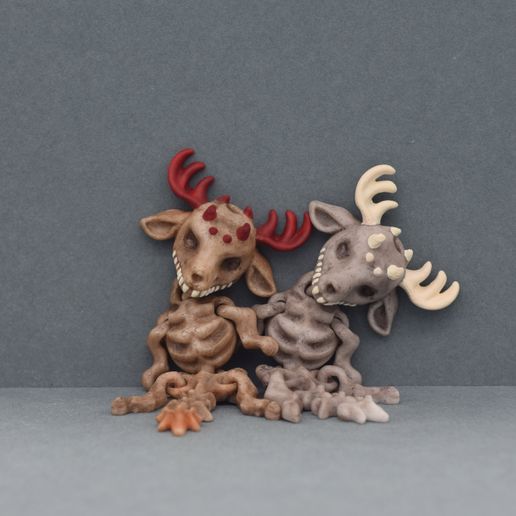 DSC_0127.jpg Tiny Wendigo Skeleton Keychain Print-In-Place